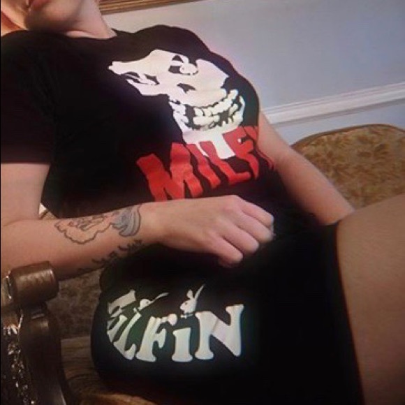 Milf - Picture 4 of 4